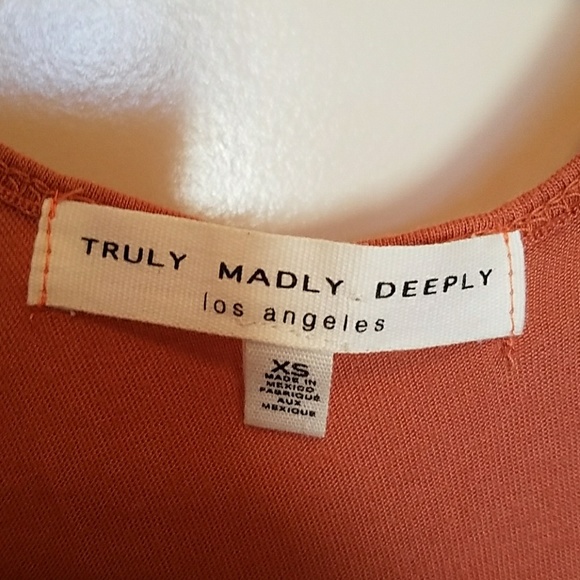 Uo Truly Madly Deeply peplum ruffle orange tank - Picture 3 of 7